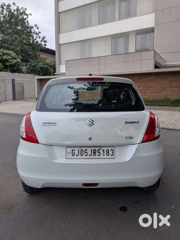 Maruti Suzuki Swift Vxi, 2016, Petrol