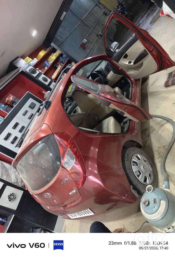 Hyundai Eon 2013 Petrol 60322 Km Driven