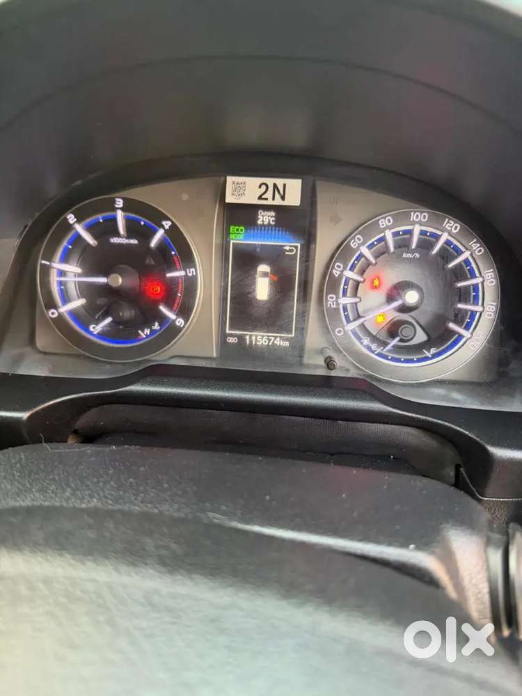 Toyota Innova Crysta 2.4 Zx Mt 8 Seater 2021