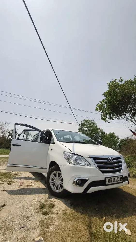 Toyota Innova 2013