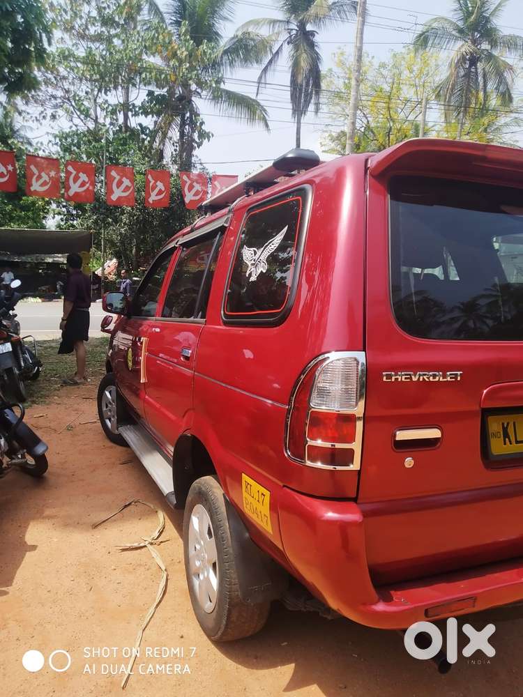 Chevrolet Tavera Neo 3 Ls- 7(c), Str Bs-iv, 2016, Diesel