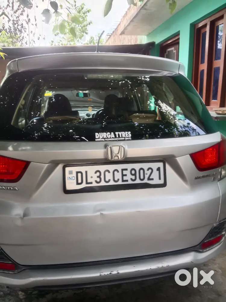Honda Mobilio Diesel 2016 Model Tyre 95% Condition Better