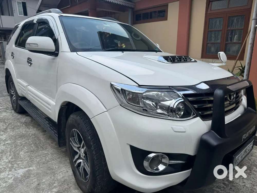 Toyota Fortuner 2016 Diesel 135000 Km Driven