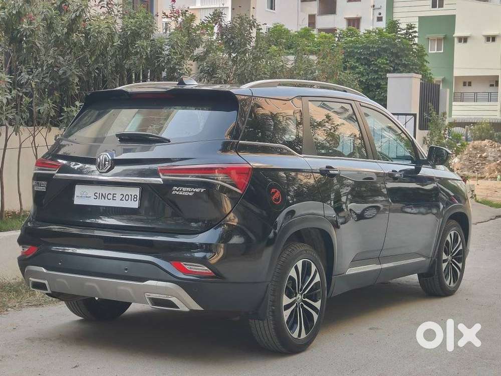 Mg Hector Plus Sharp Pro 1.5 Turbo Petrol Cvt 7 Str, 2023, Petrol