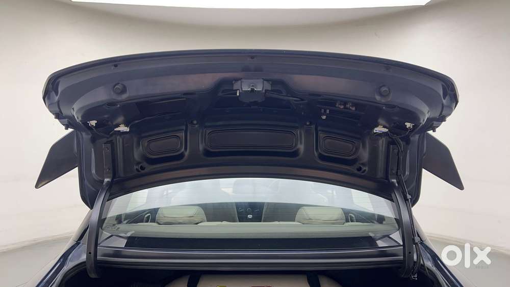 Hyundai Aura 1.2 Sx Cng, 2023, Cng & Hybrids