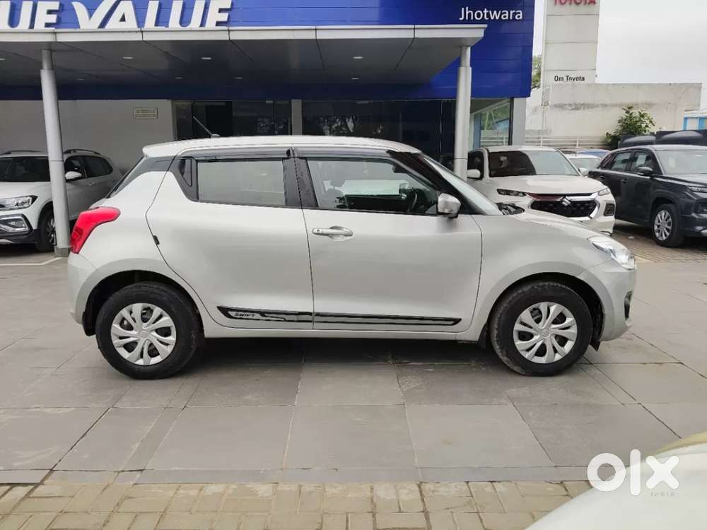 Maruti Suzuki Swift Vxi, 2021, Petrol