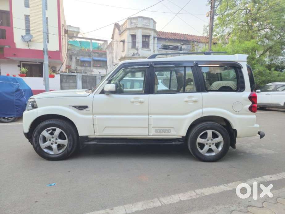 Mahindra Scorpio S11 Mt 7s, 2021, Diesel