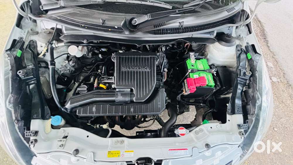 Maruti Suzuki Swift Dzire 1.2 Vxi Bsiv, 2016, Petrol