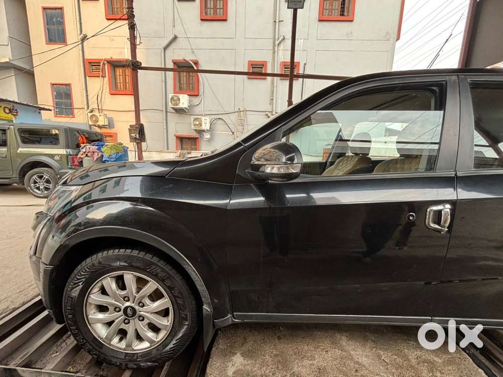 Mahindra Xuv500 2020 Diesel Manual Year