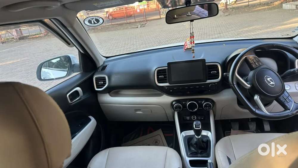 Hyundai Venue Sx (o) Mt 1.5 Diesel, 2023, Diesel