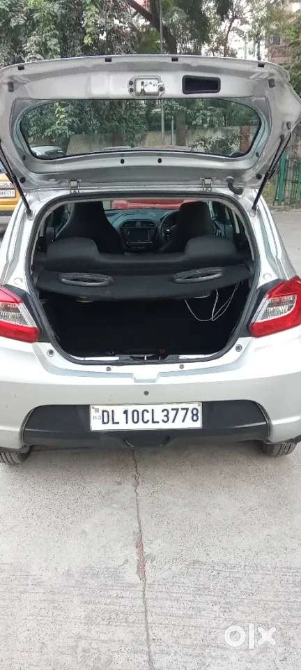 Tata Tiago Xe, 2018, Petrol