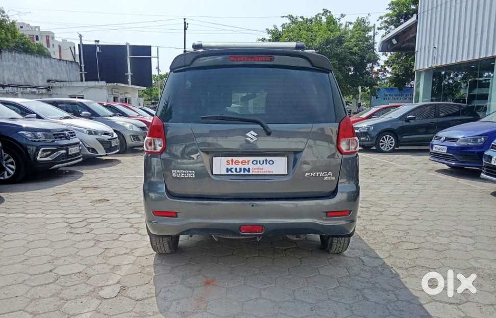 Maruti Suzuki Ertiga 1.3 Zdi Plus, 2013