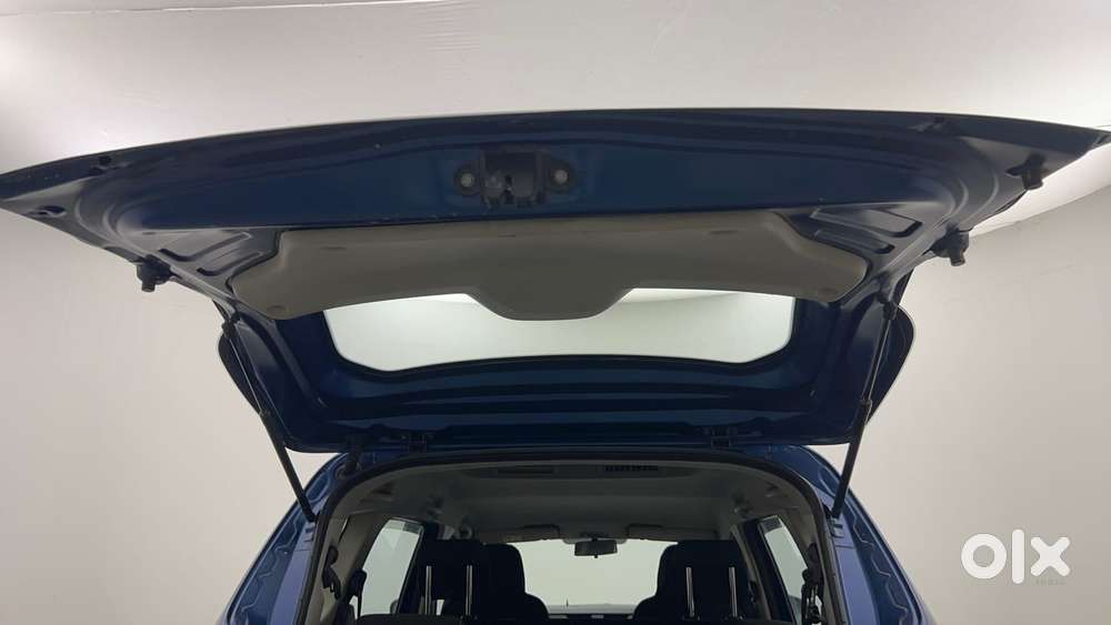 Renault Triber Rxt, 2020, Petrol