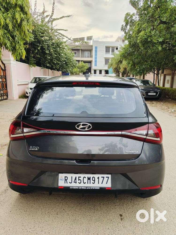 Hyundai I20 Sportz 1.2 Ivt, 2020, Petrol