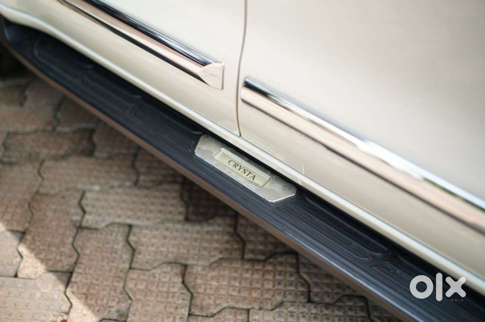 Toyota Innova Crysta 2.4 Z 7 Str, 2022