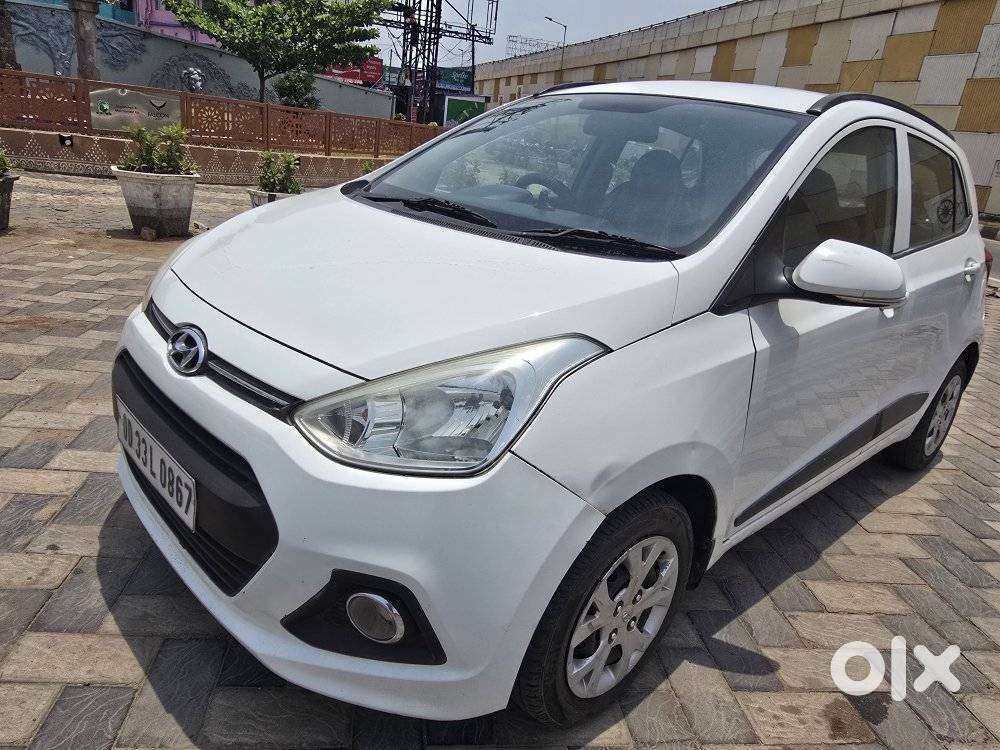 Hyundai Grand I10 2016-2017 Sportz, 2017, Petrol