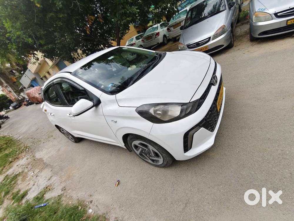 Hyundai Aura S Crdi Manual, 2023, Cng & Hybrids