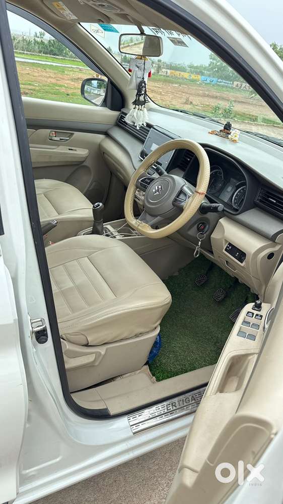 Maruti Suzuki Ertiga 2025 Cng & Hybrids 24000 Km Driven