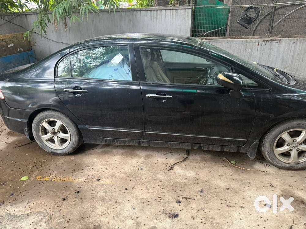 Honda Civic 1.8 At 2010 Petrol