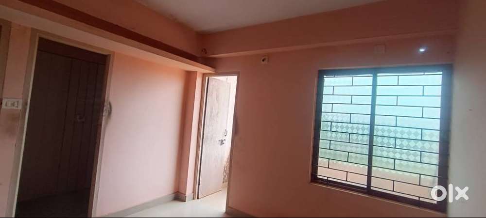 2bhk unfurnished flat available for rent for 10k at hiridkya