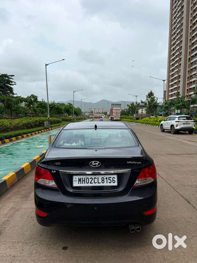 Hyundai Verna Petrol 2012
