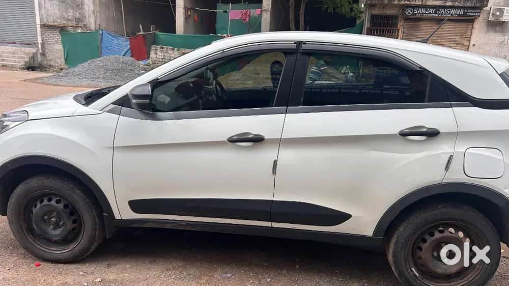 Tata Nexon Diesel Manual 2017