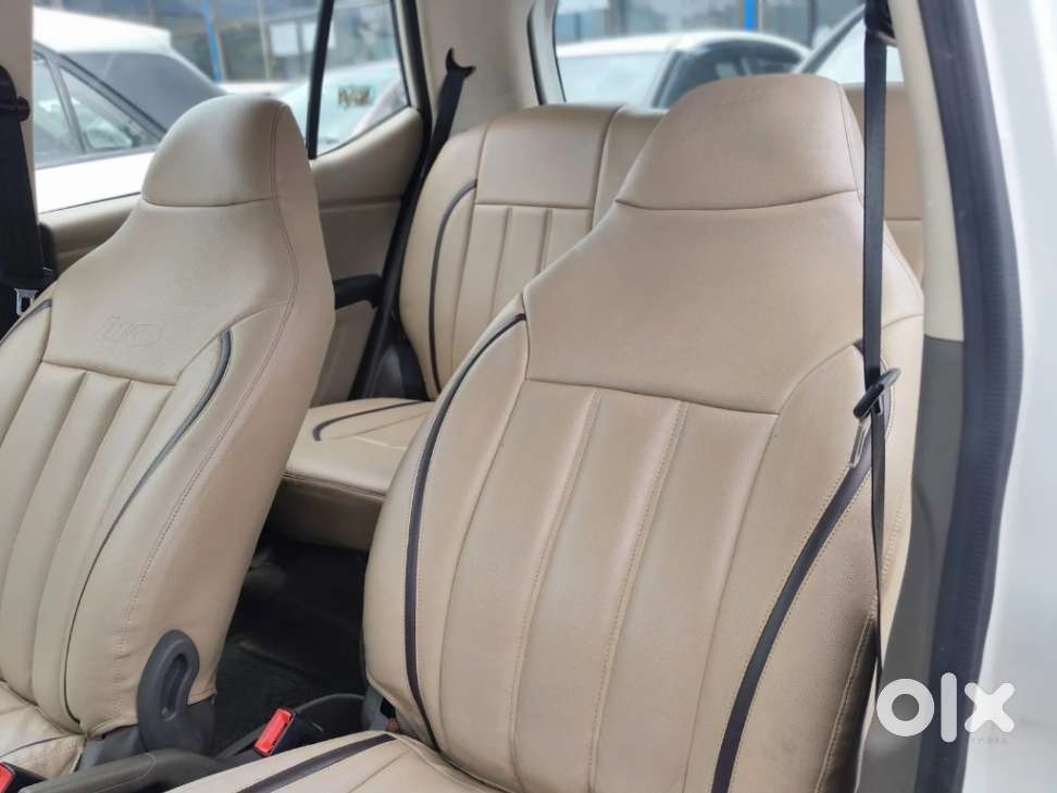 Hyundai I10 Sportz, 2014, Petrol