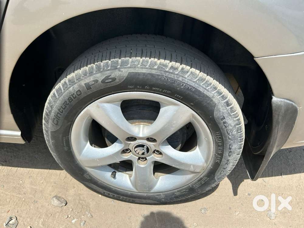 Skoda Rapid 2013-2016 1.6 Mpi Ambition With Alloy Wheel, 2015, Petro..