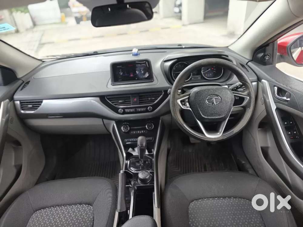 Tata Nexon 1.2 Revotron Xza Plus, 2018, Petrol