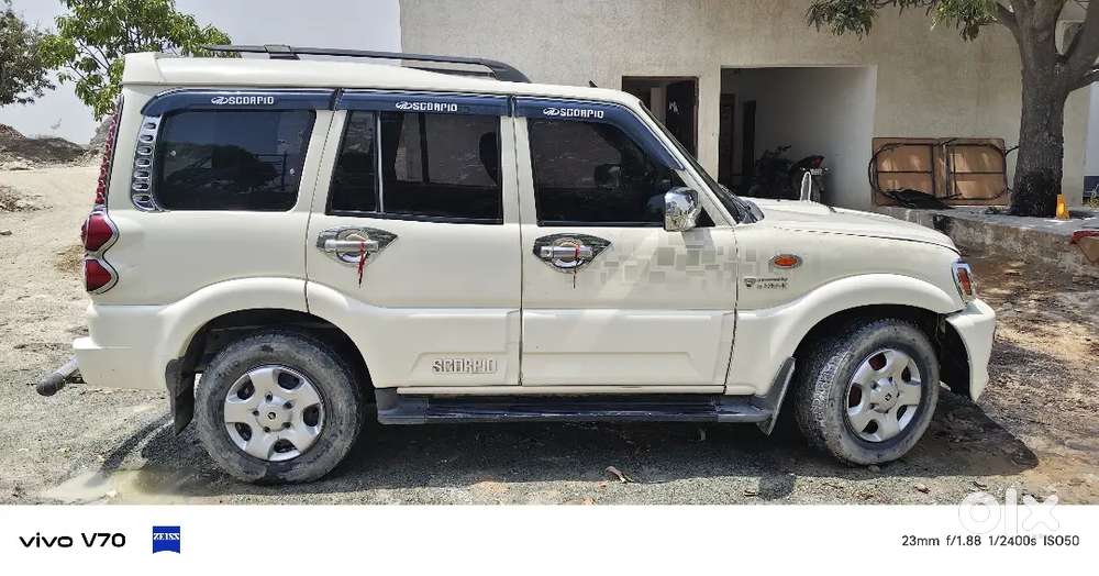 Mahindra Scorpio 2014 Diesel Well Maintained