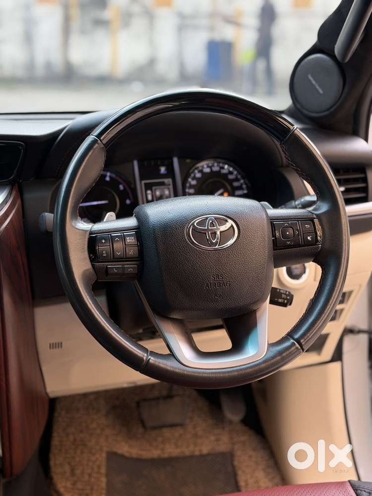 Toyota Fortuner Legender 4x2 At 2.8, 2023, Diesel