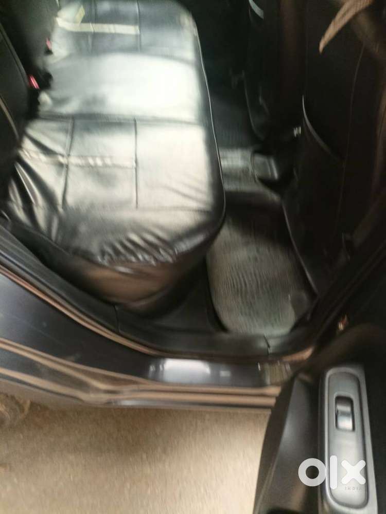 Maruti Suzuki Swift Lxi, 2016, Petrol