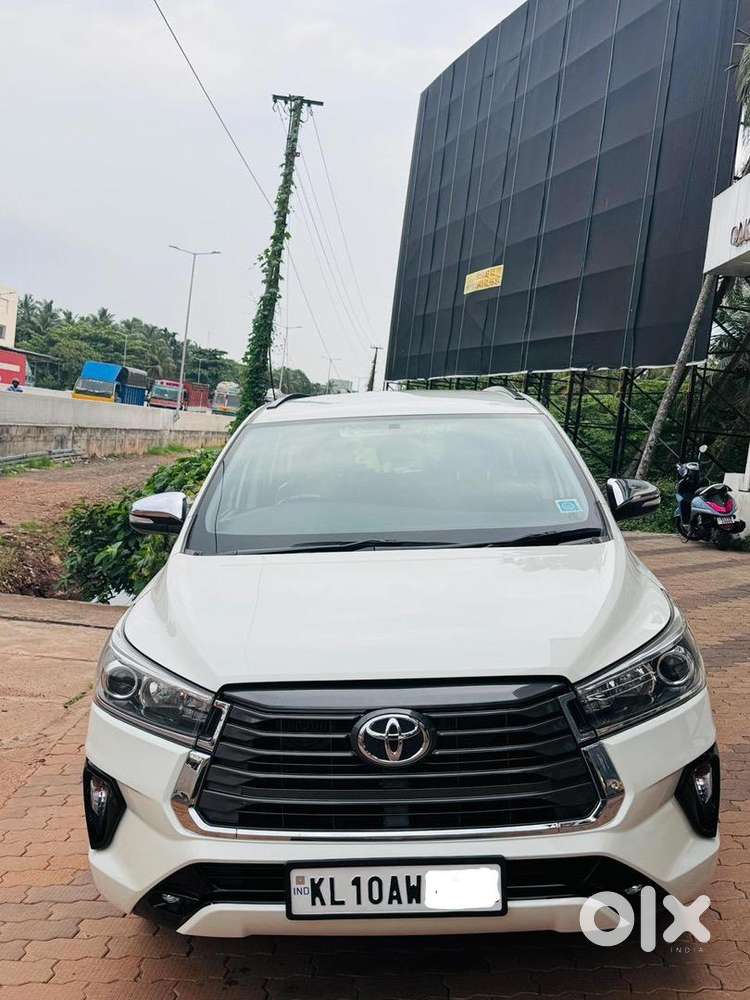 Innova Crysta 2.4z Manual 2016