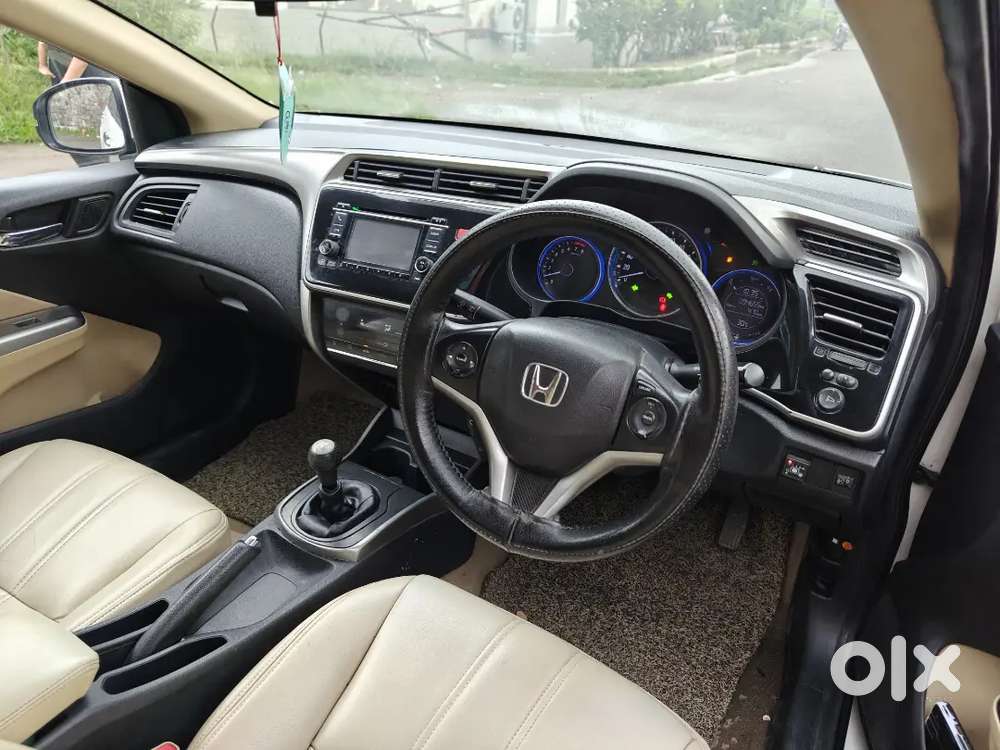 Honda City V Mt 2015