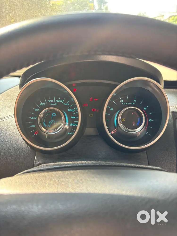 Mahindra Xuv500 W11 2018 Diesel Car.. The Car Is In Great Condition