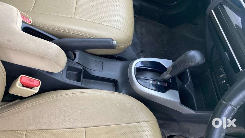 Honda Jazz 1.2 Zx Cvt I-vtec, 2021, Petrol