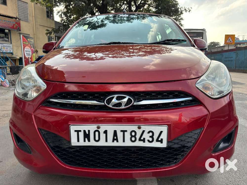 Hyundai I10 Sportz At, 2013, Petrol