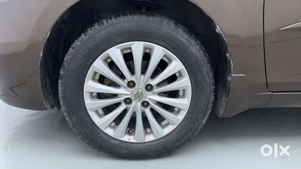 Maruti Suzuki Ciaz 2014-2017 At Zxi, 2015, Petrol