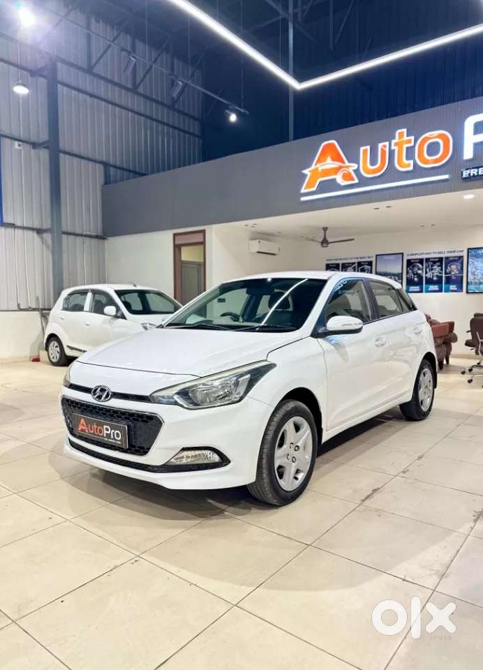 Hyundai Elite I20 Asta Option, 2017, Petrol