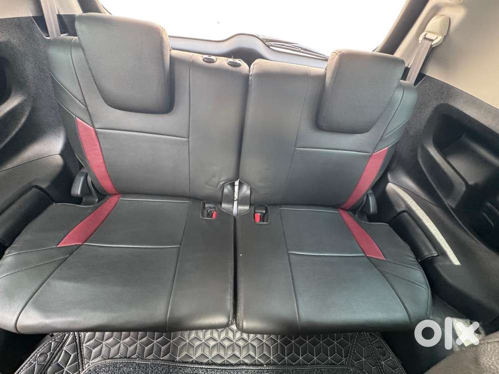 Toyota Innova Crysta