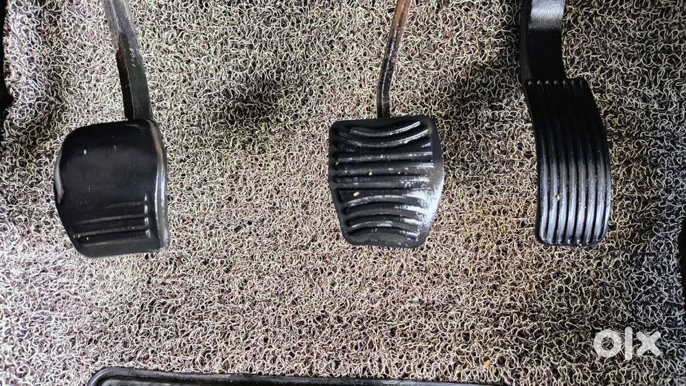 Mahindra Tuv 300 T8, 2017, Diesel