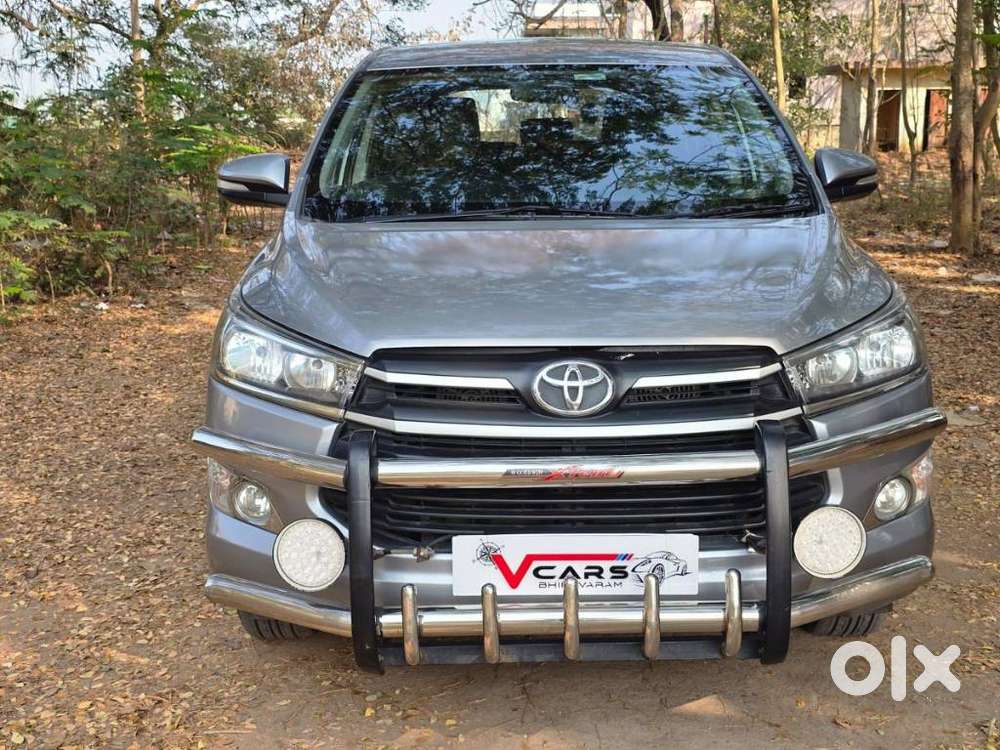 Toyota Innova Crysta