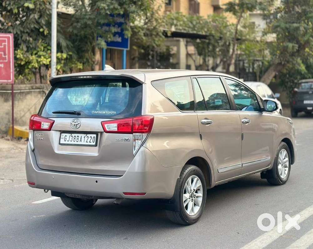 Toyota Innova Crysta 2.4 Vx Mt, 2018, Diesel