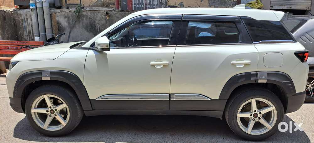 Maruti Suzuki Brezza Lxi S-cng, 2023, Cng & Hybrids