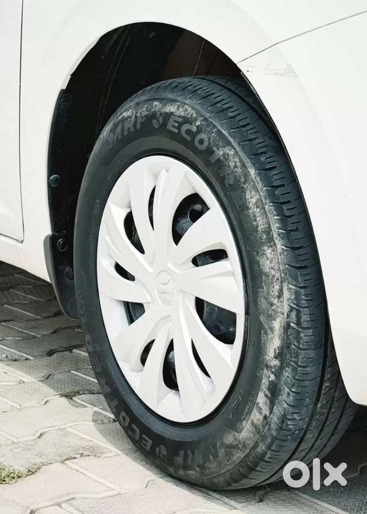 Maruti Suzuki Swift Vxi, 2025, Petrol