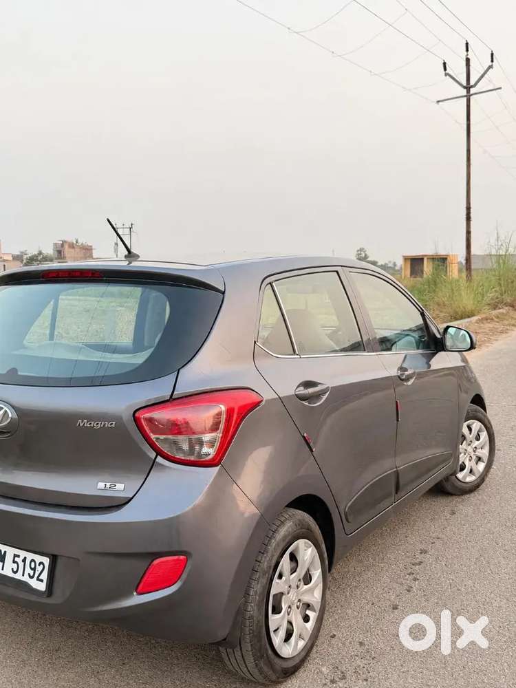 Hyundai Grand I10 Magna 1.2 2016 Model December Month Brand New Condit