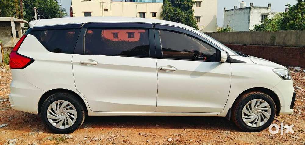 Maruti Suzuki Ertiga Vxi At Petrol, 2020