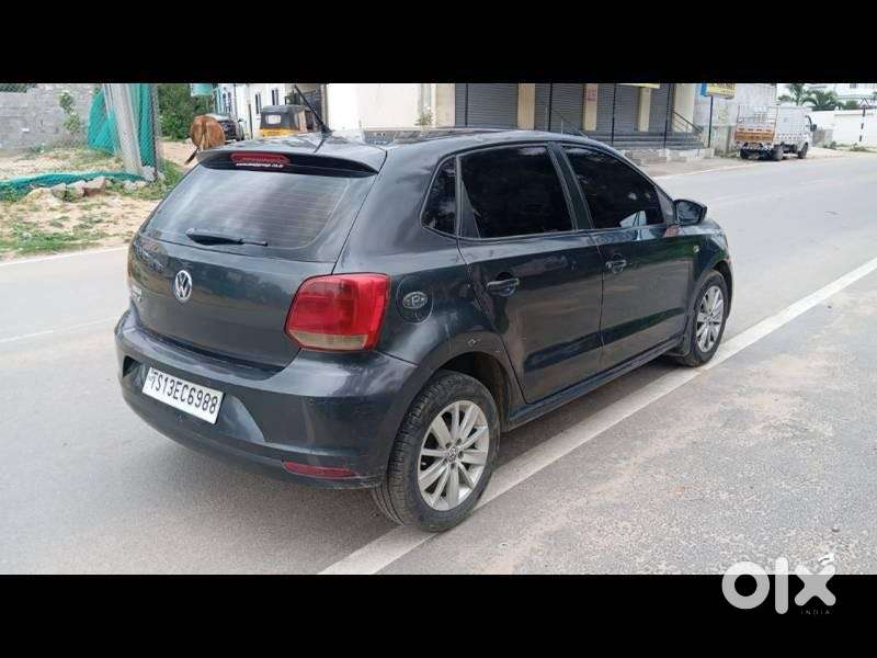 Volkswagen Polo Petrol Highline 1.2l, 2015, Petrol
