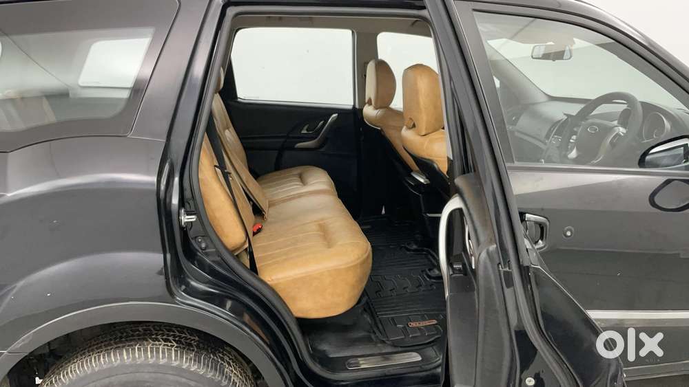 Mahindra Xuv500 W7, 2020, Diesel