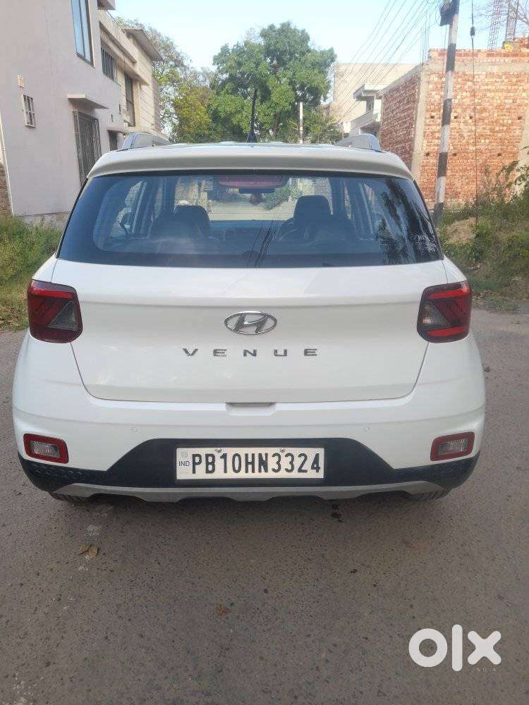 Hyundai Venue S Plus Mt 1.2 Kappa, 2021, Petrol